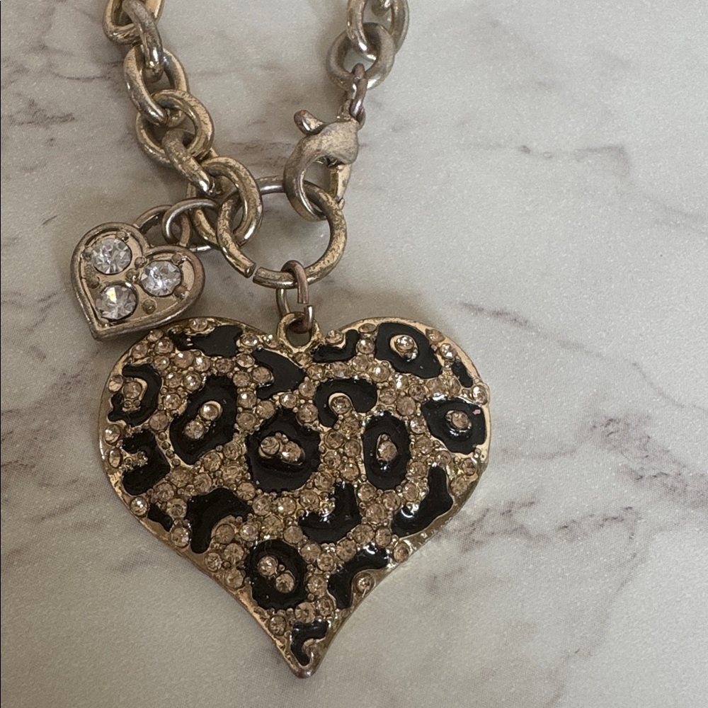 Animal Pattern Bracelet - Picture 5 of 5